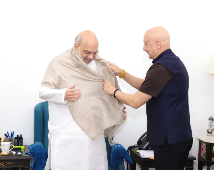 अनुपम खेर ने गृह मंत्री अमित शाह से की मुलाकात, एक्स पर शेयर कीं तस्वीरें और दिल छू लेने वाला संदेश