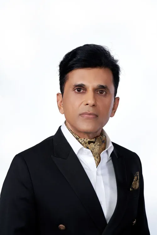 How is Anand Pandit Advocating for Gripping Content in Hindi Films?