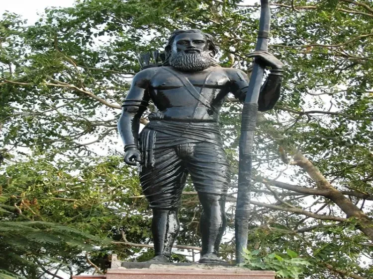 Andhra CM Chandrababu Naidu, Governor pay tributes to Alluri Sitarama Raju on 102nd death anniversary