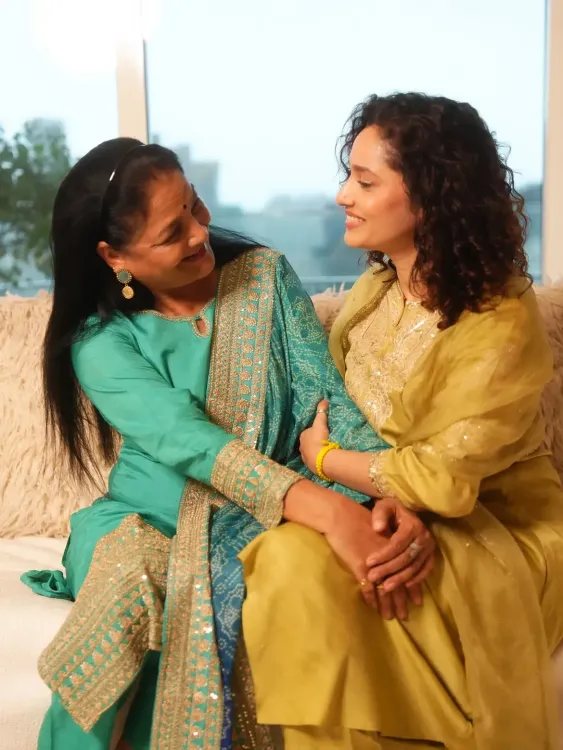 Ankita Lokhande pens heartfelt birthday tribute to her mother and husband Viccky Jain