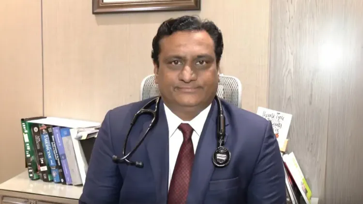 अन्ना हजारे की सेहत में सुधार, डॉ. गौतम भंसाली बोले — बुखार नहीं, किडनी भी बेहतर