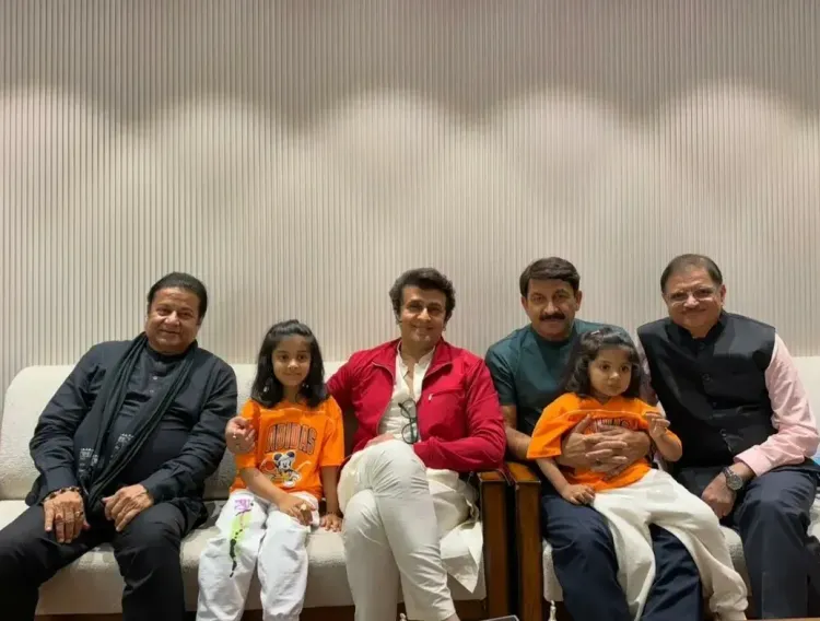 Anup Jalota, Sonu Nigam visit Manoj Tiwari's home in a warm reunion