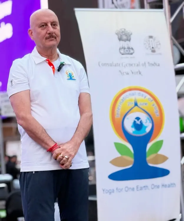 Did Anupam Kher Make India Proud at Times Square for International Yoga Day?