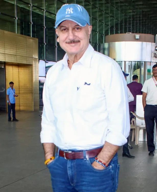 What Did Anupam Kher Say About His Cousin in Jammu After Pakistan's Drone and Missile Strikes?