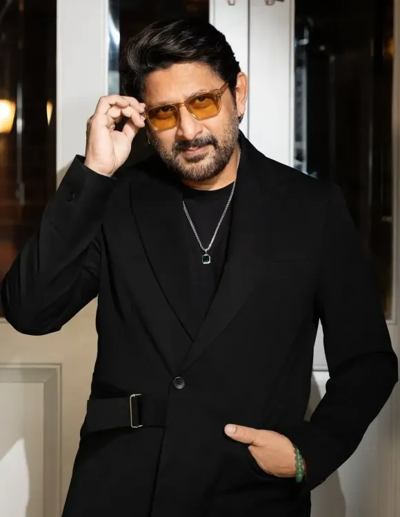 Arshad Warsi Shares Heartwarming Birthday Tradition with Amitabh and Jaya Bachchan