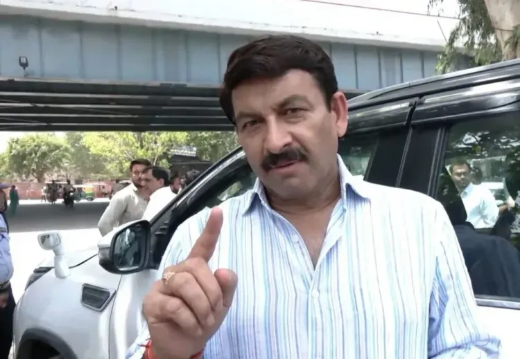 केजरीवाल 'चुनावी हिंदू' हैं, सुंदरकांड पाठ पर भाजपा सांसद मनोज तिवारी का तीखा हमला