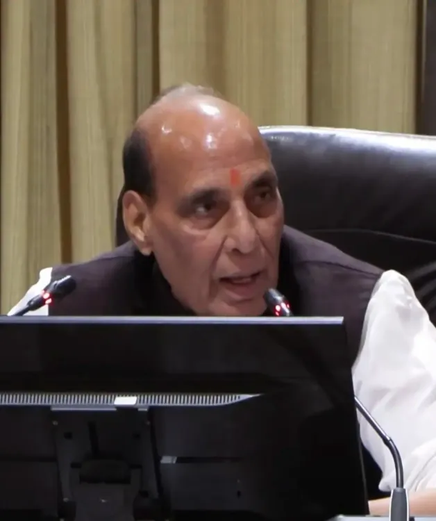 एशियाई खेल 2026: सैन्य खिलाड़ियों ने जीते 27 पदक, राजनाथ सिंह ने की मुलाकात और सराहना