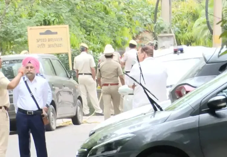 असम पुलिस ने पवन खेड़ा के निवास पर छापा मारा, रिनिकी भुइयां सरमा की एफआईआर के बाद कार्रवाई