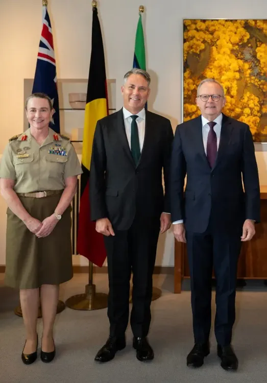 ऑस्ट्रेलिया में पहली बार महिला अफसर को मिली सेना की कमान, इतिहास रचा