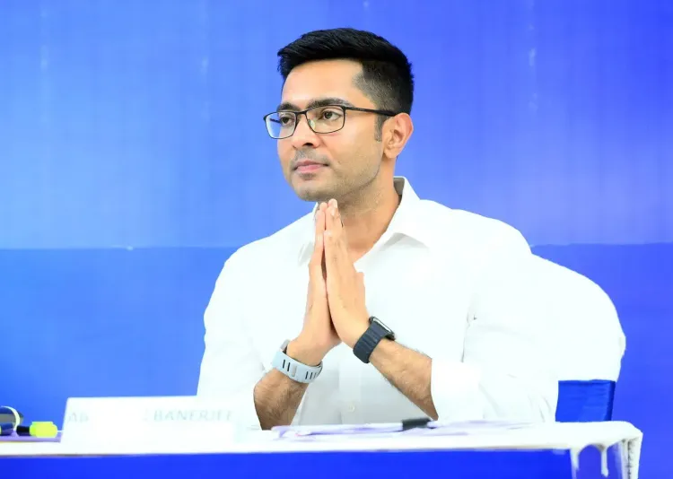 अभिषेक बनर्जी ने KMC के अवैध निर्माण नोटिस का जवाब देने के लिए माँगा अतिरिक्त समय