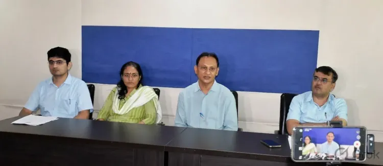 GPSC का 'अवसर' मॉड्यूल: इंटरव्यू तक पहुँचे 18,000+ उम्मीदवारों को सहकारी व निजी क्षेत्र में रोजगार का रास्ता