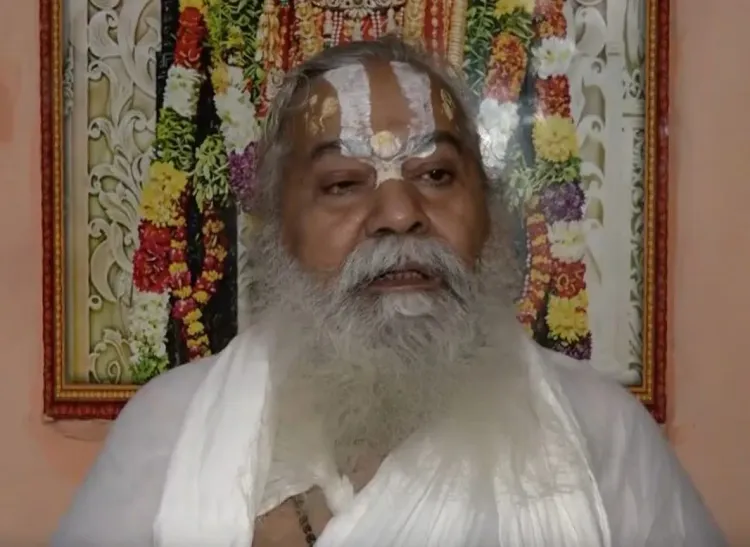 चंपत राय का इस्तीफा स्वीकार: अयोध्या में कोई नहीं चाहता था यह फैसला — महंत कमल नयन दास