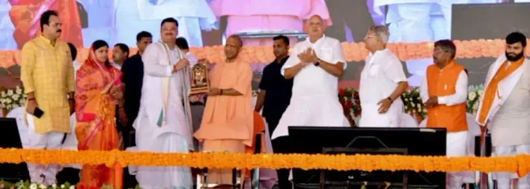 अयोध्या में ₹290 करोड़ की 245 परियोजनाएँ लॉन्च, CM योगी बोले — रामभक्तों पर अब कोई गोली नहीं चला सकता