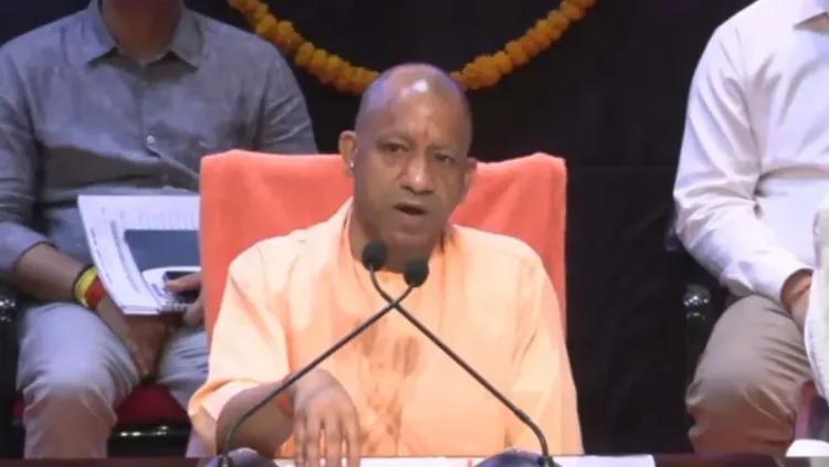 सीएम योगी का आजमगढ़-गोरखपुर दौरा: ₹1,250 करोड़ की 358 विकास परियोजनाओं का लोकार्पण-शिलान्यास