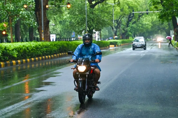 दिल्ली-NCR मौसम पूर्वानुमान: 14 से 19 जुलाई तक बादल, हल्की बारिश और तेज हवाओं से मिलेगी राहत