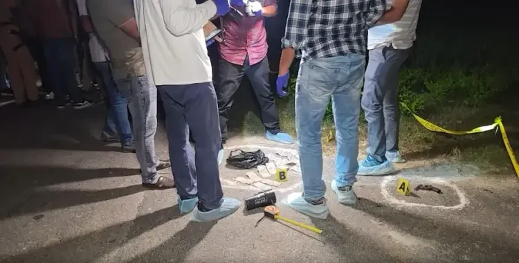 बहराइच मुठभेड़: पुलिस ने दो शातिर बदमाशों को गोली मारकर किया गिरफ्तार, 24 मुकदमे दर्ज
