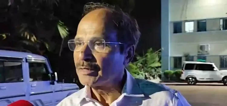 बहरामपुर में चुनावी हिंसा: अधीर रंजन चौधरी ने TMC पर लगाया परिवार पर हमले का आरोप