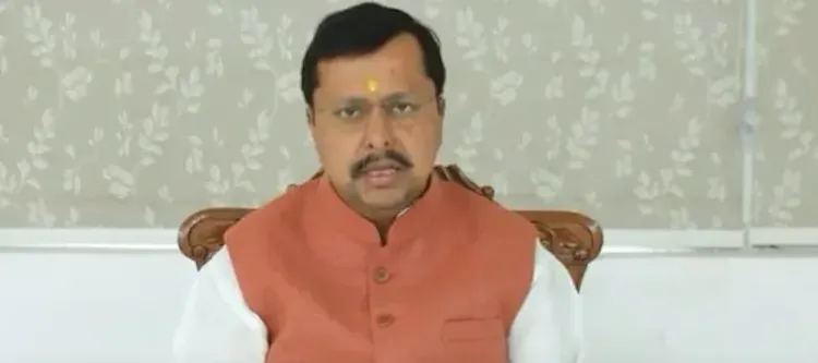 बांकीपुर उपचुनाव: नितिन नवीन का जनसंपर्क, BJP प्रत्याशी नीरज कुमार सिन्हा के लिए माँगा वोट