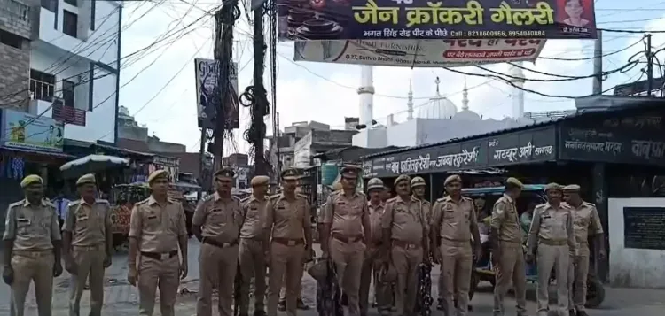 क्या बरेली समेत पश्चिमी यूपी के कई जिलों में जुमे की नमाज के दौरान सुरक्षा कड़ी थी?
