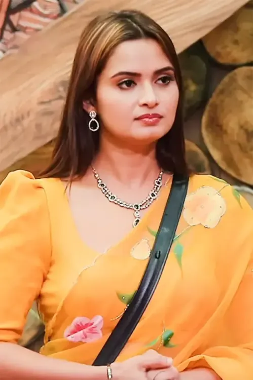 Did Neelam Giri Just Call Tanya Mittal a Backstabber?