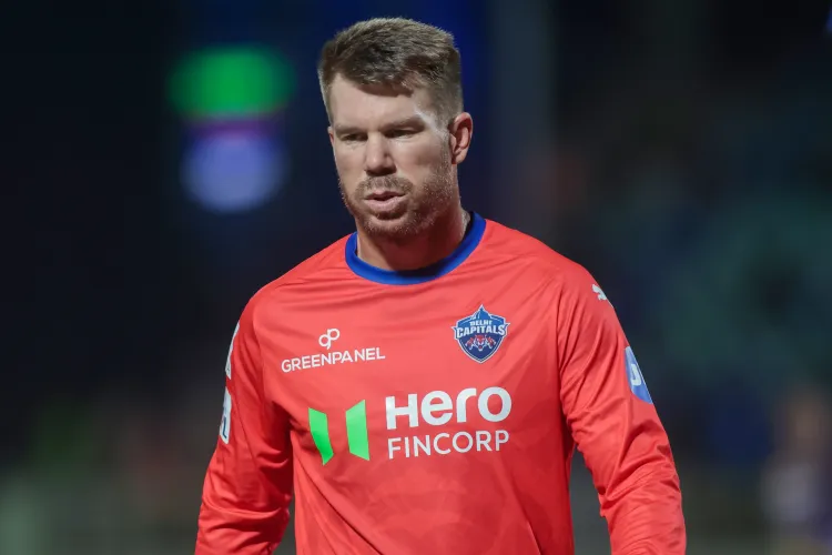 क्या डेविड वॉर्नर मध्यक्रम में बल्लेबाजी कर सकते हैं?