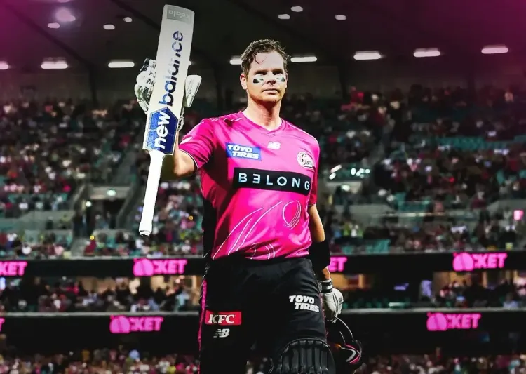 क्या हैडली ने एक ही ओवर में 32 रन लुटाए? स्मिथ के शतक से सिक्सर्स को मिली जीत