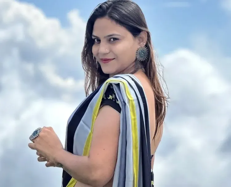 Are Bengal Bloggers in the Friend Circle of 'Spy' Jyoti Malhotra Under Intelligence Scrutiny?