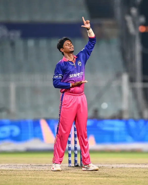 Bengal T20 League Season 3: Siliguri Strikers seal final semifinal berth