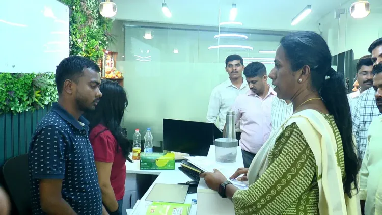 बेंगलुरु में QuickBooks के नाम पर नकली कॉल सेंटर का भंडाफोड़, अमेरिकी नागरिकों से करोड़ों की ठगी