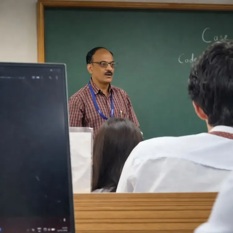 Bengaluru University Professor Suspended for Allegedly Labeling Muslim Student a 'Terrorist'