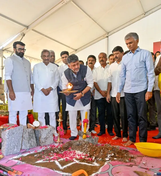 बेंगलुरु टनल रोड परियोजना का शिलान्यास, 12 घंटे में पौधारोपण पर गिनीज वर्ल्ड रिकॉर्ड
