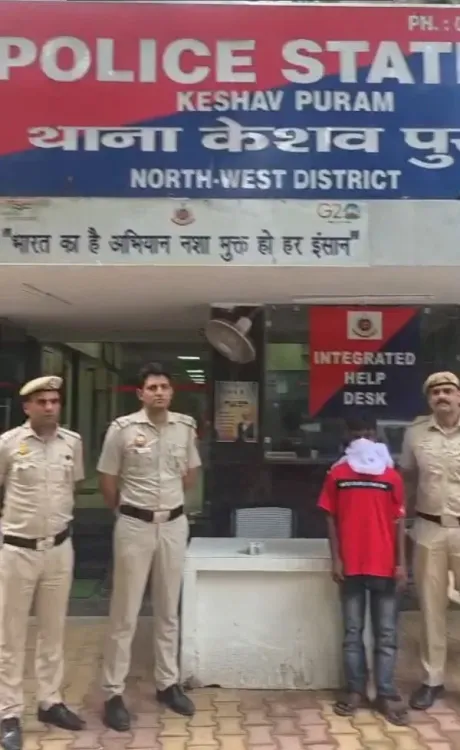 बेटी की स्पाइन सर्जरी के लिए जुटाए ₹12.5 लाख चोरी हुए, दिल्ली पुलिस ने 6 घंटे में बरामद कर परिवार को राहत दी