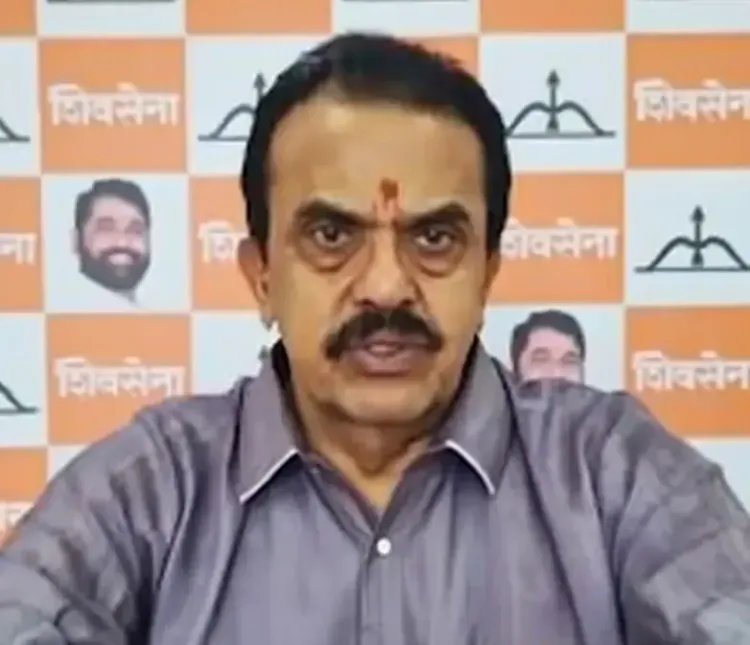 क्या भगत सिंह कोश्यारी को पद्म सम्मान देना सरकार का सराहनीय फैसला है? : संजय निरुपम