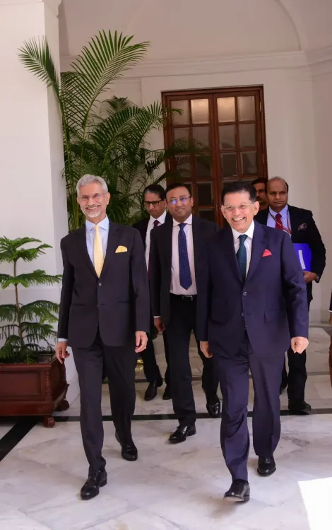 भारत और बांग्लादेश के विदेश मंत्रियों की बैठक, द्विपक्षीय संबंधों को नई दिशा देने पर जोर