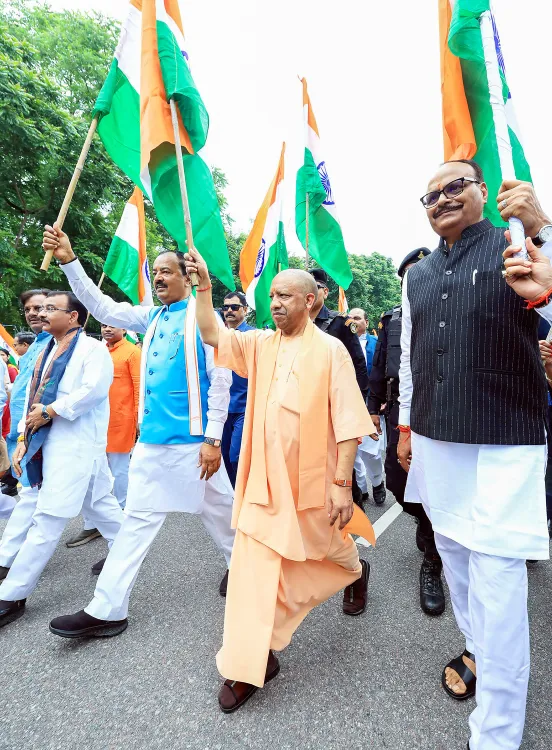 क्या तिरंगा यात्रा भारत मां, महापुरुषों और वीर सैनिकों के प्रति कृतज्ञता का प्रतीक है?