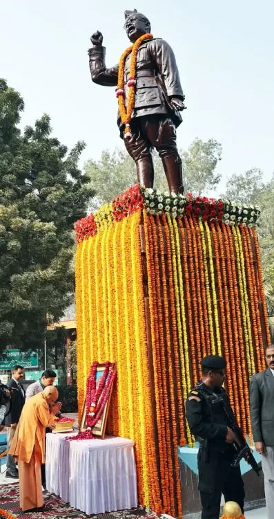 क्या नेताजी सुभाष चंद्र बोस भारत माता के सच्चे सपूत और स्वतंत्रता आंदोलन के महानायक थे?