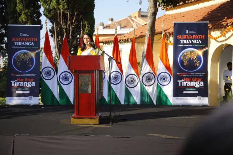 स्वतंत्रता दिवस 2026: जर्मन राजदूत जैस्पर विएक ने इंडिया गेट के सामने दी 'हार्दिक बधाई', विश्व भर के दूतावासों ने मनाया जश्न