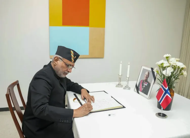 किंग हेराल्ड पंचम को श्रद्धांजलि: उपराष्ट्रपति राधाकृष्णन ने नॉर्वेजियन दूतावास में दर्ज किए शोक संदेश
