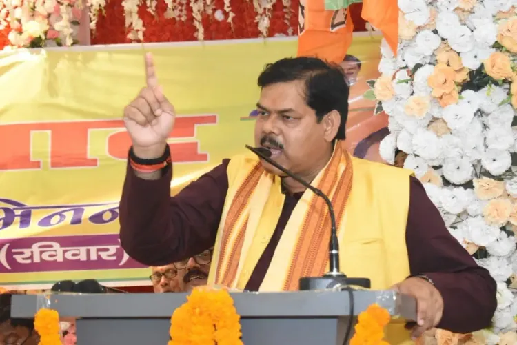 भरत तिवारी मामला: मंत्री मिथिलेश तिवारी बोले — न्यायिक जांच की रिपोर्ट का इंतजार करें, प्रशांत किशोर ने पूछा जांच का दायरा क्या