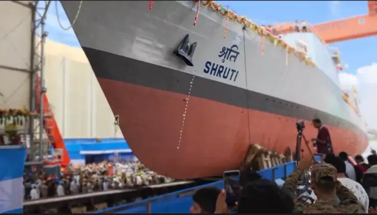 भारतीय नौसेना को मिली स्वदेशी गश्ती पोत 'श्रुति', GRSE कोलकाता में हुआ जलावतरण