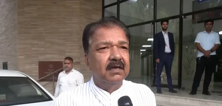 CEC ज्ञानेश कुमार के खिलाफ विरोध पर BJP का पलटवार: 'कांग्रेस भ्रामक प्रचार से देश को अस्थिर करना चाहती है'
