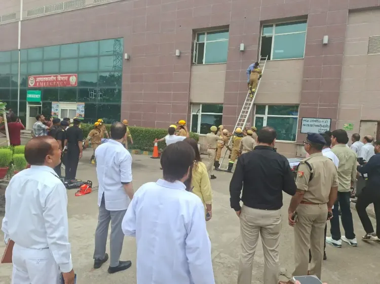 क्या ग्रेटर नोएडा में भूकंप और औद्योगिक आपदा से निपटने के लिए मॉक ड्रिल की गई?