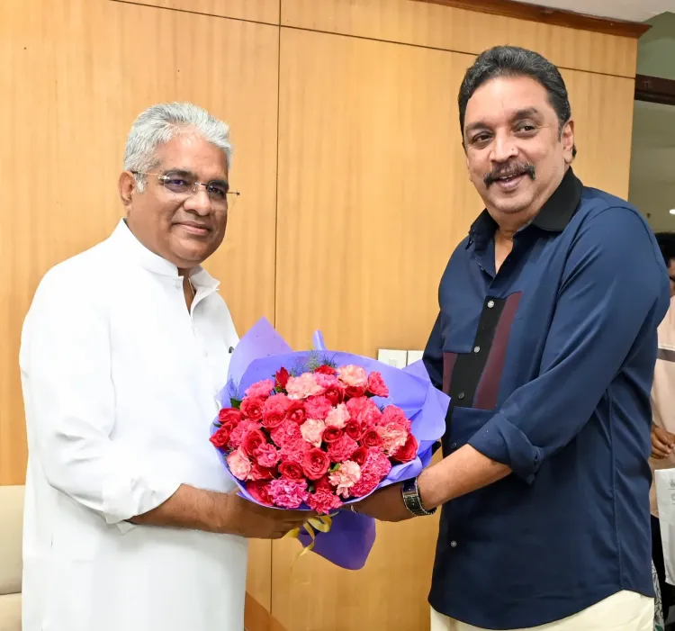 Bhupender Yadav Meets Kerala Forest Minister in Delhi