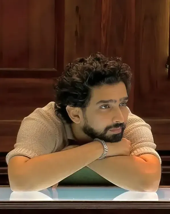 क्या 'बिग बॉस 19' में अमाल मलिक ने अपने परिवार का दर्दनाक सच उजागर किया?