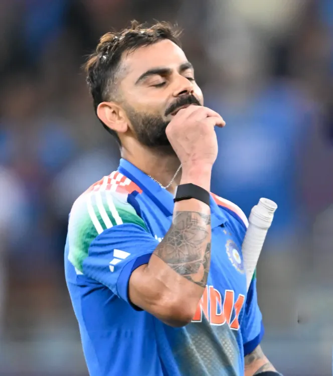 Big games equal big names: Ponting lauds Kohli's masterclass against Pakistan in CT