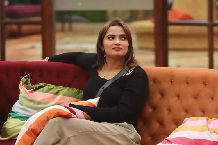 Did Neelam Giri Betray Her Close Friend Shehbaz Badesha in Bigg Boss 19?