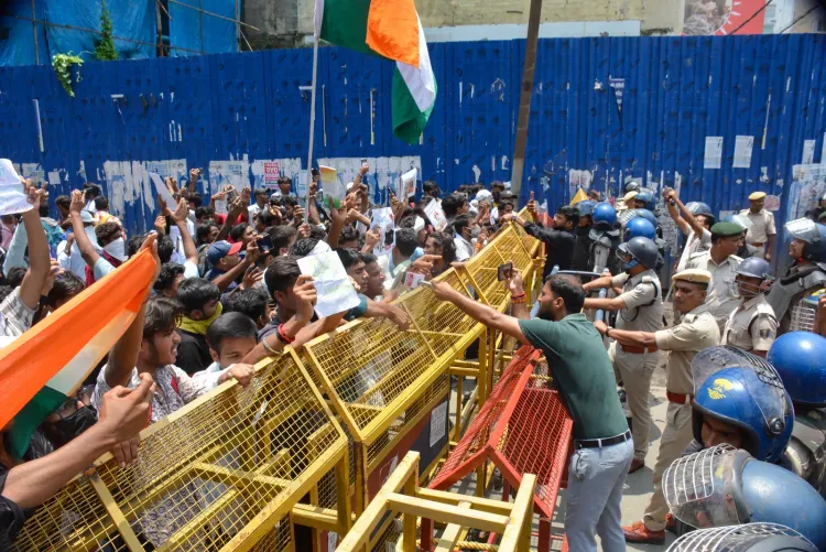 Bihar Bandh: Siwan clashes with police over NEET paper leak protest