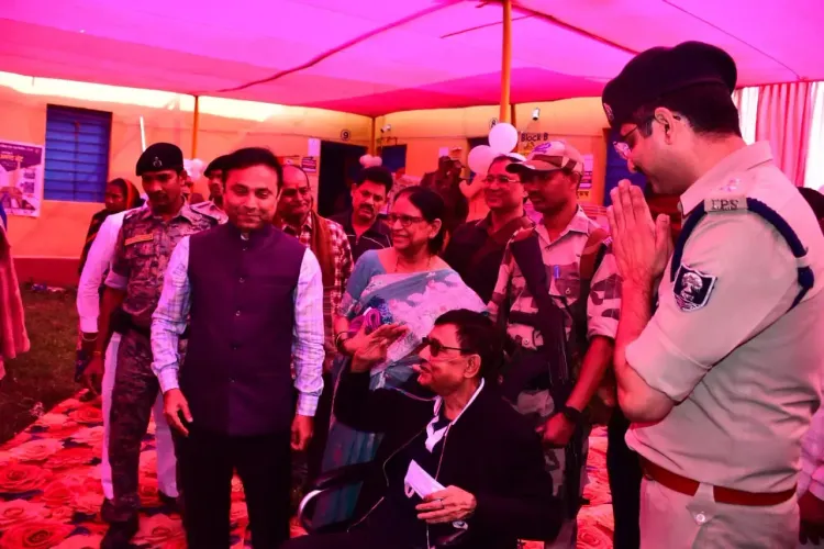 क्या बिहार चुनाव में बूथों पर दिखी मतदाताओं की लम्बी कतार? ऑक्सीजन सपोर्ट के साथ जीवन जी रहे व्यक्ति ने डाला वोट