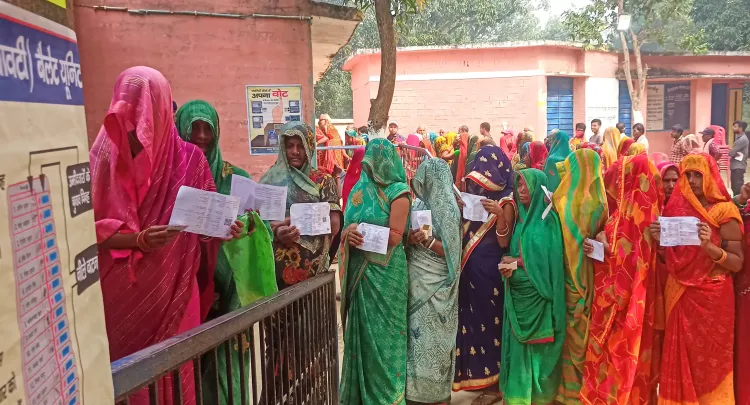 क्या बिहार चुनाव में एक बजे तक 47.62 प्रतिशत मतदान हुआ? किशनगंज सबसे आगे, मधुबनी पीछे