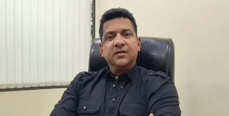 क्या कांग्रेस नेता असलम शेख ने एनडीए की जीत पर सवाल उठाए हैं?